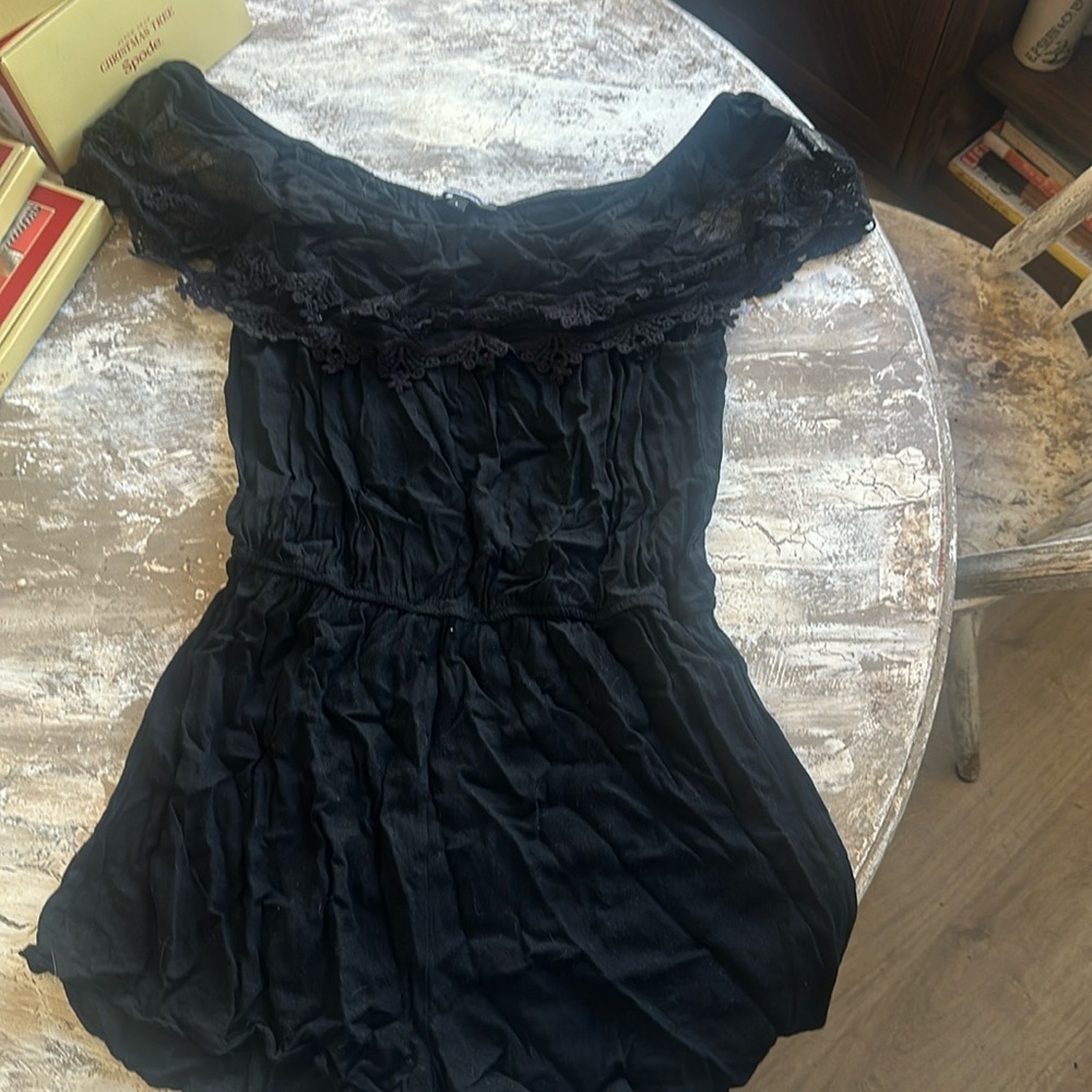 Forever 21 Strapless romper